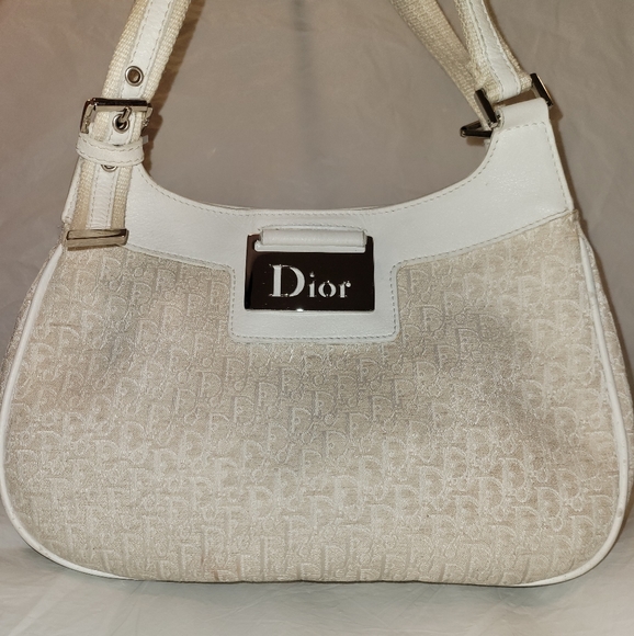 Dior White Monogram Purse - Picture 2 of 4